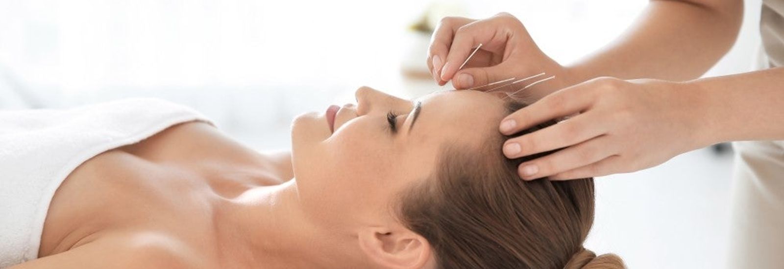 Treating Facial Wrinkles with Intradermal Needles featuring Shellie Goldstein